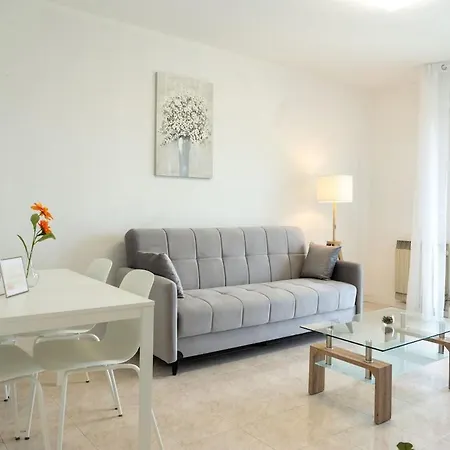 Quadrifoglio Apartment *